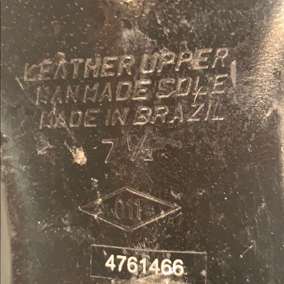 diba USA Black Leather square toe heel. - Picture 5 of 8